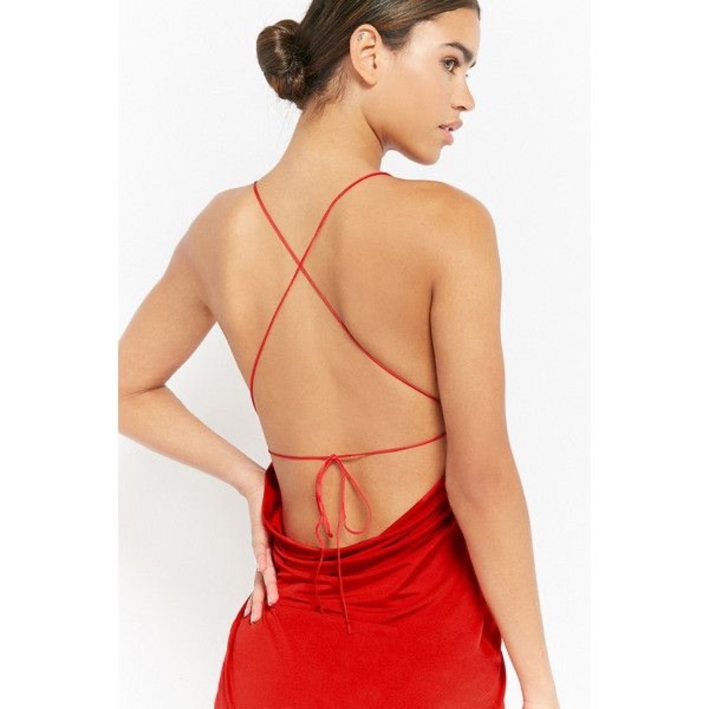 🔥 Plunging Red Dress 🔥